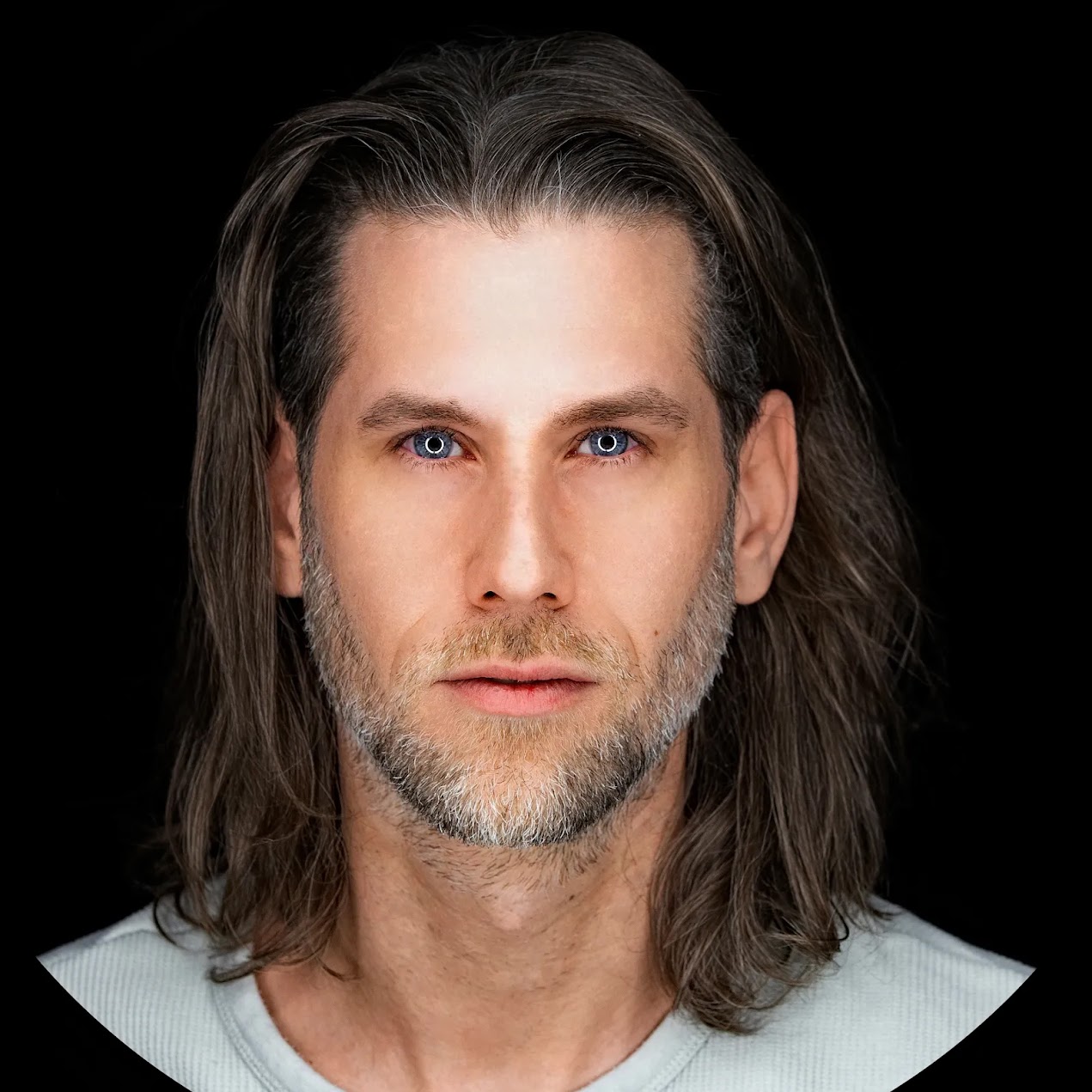 Portrait von Max Arnold Performance Marketing